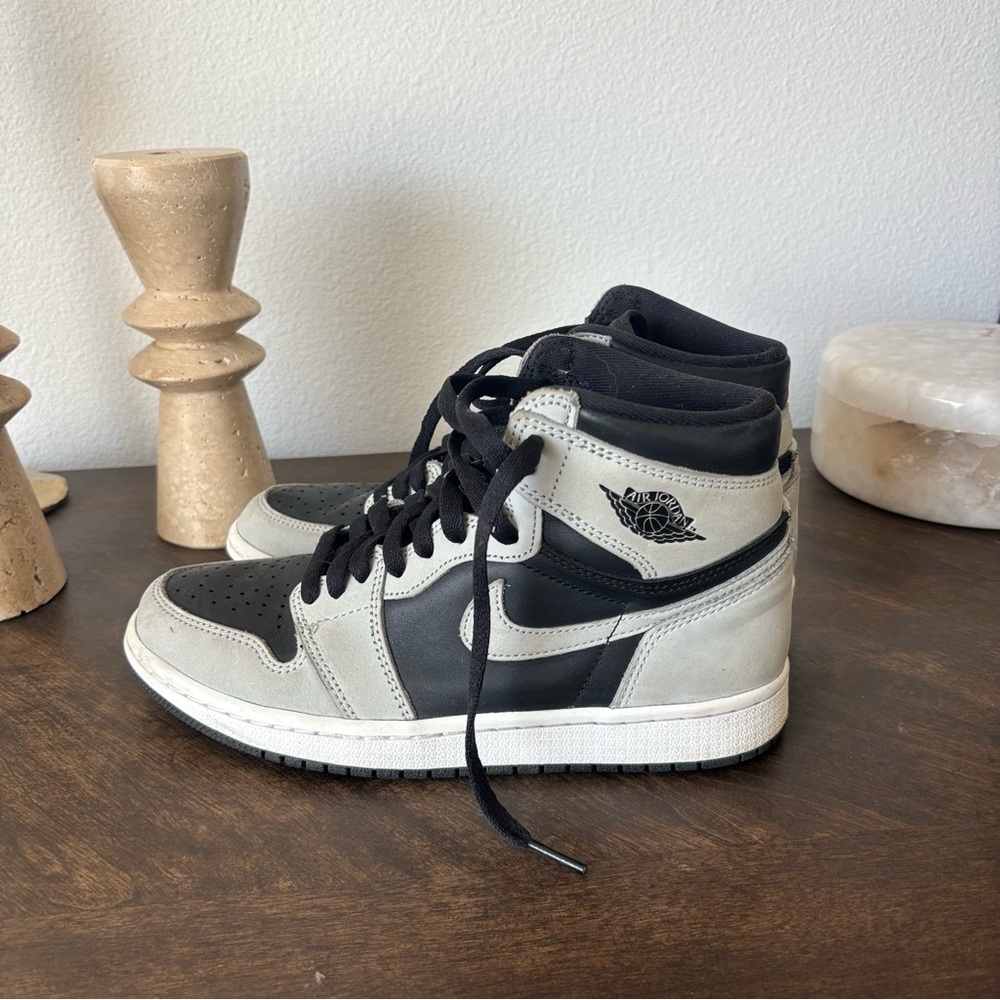 Jordan Men's Black and Smoke Grey High-Top Sneakers